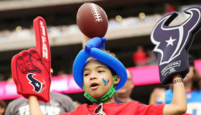 D2F6EFDC-67CA-44AE-A7FB-364872B3C939